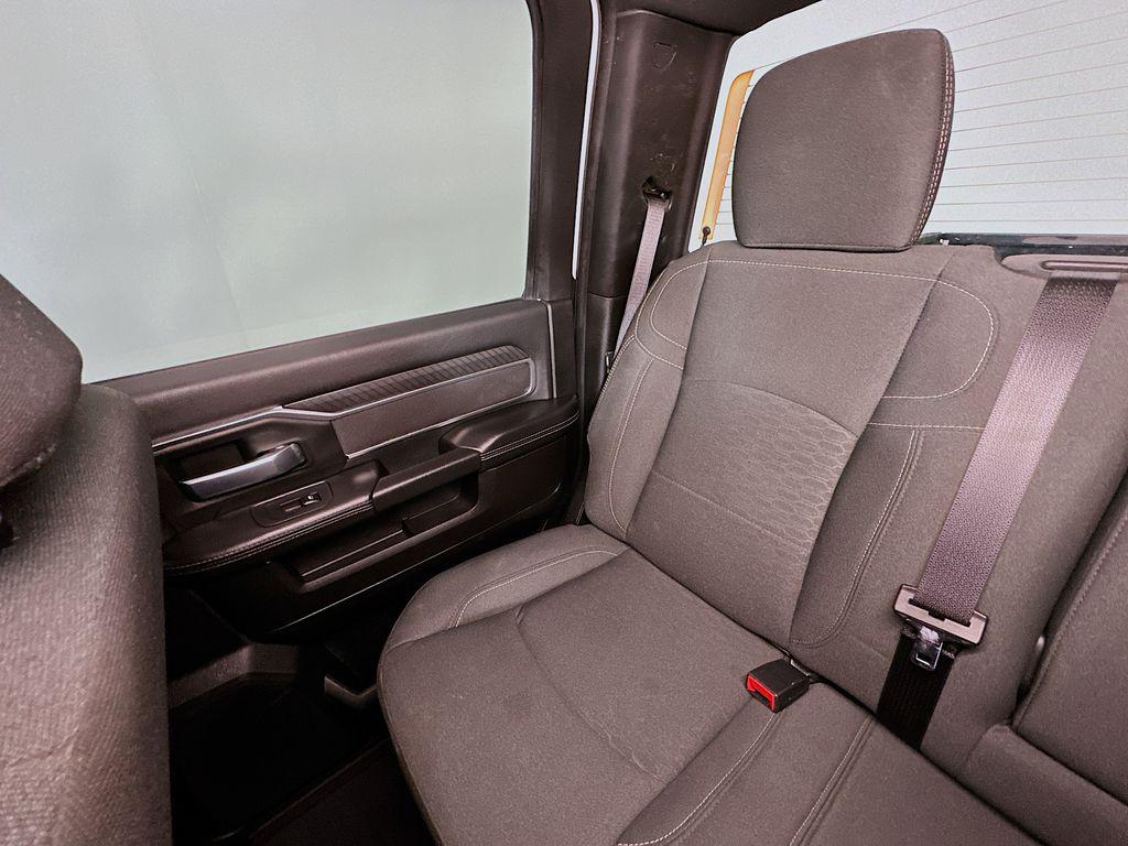 2025 RAM 2500 BIG HORN CREW CAB 4X4 6'4' BOX — миниатюра 12