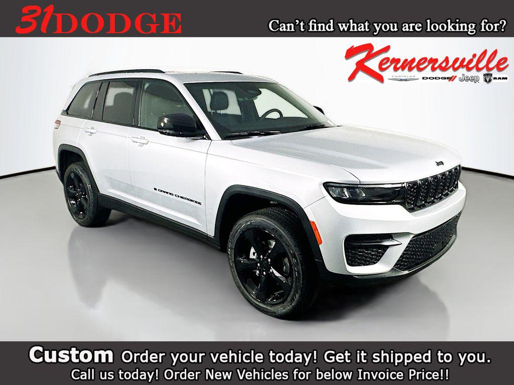 New 2025 Jeep Grand Cherokee Altitude