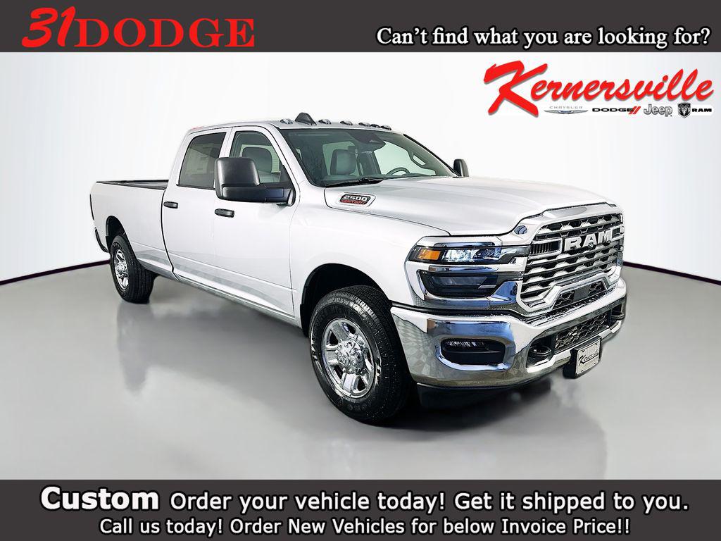 New 2026 RAM 2500 Tradesman Crew Cab 4x2 8' Box