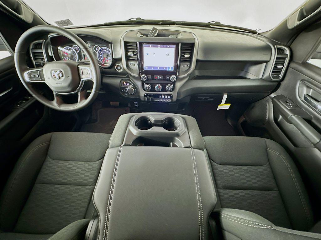 2026 RAM 1500 EXPRESS 照片 9