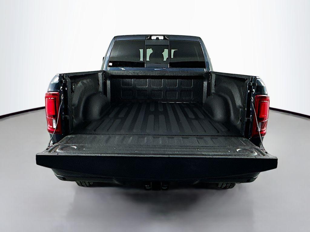 2026 RAM 2500 LARAMIE MEGA CAB 4X4 6'4' BOX — миниатюра 15