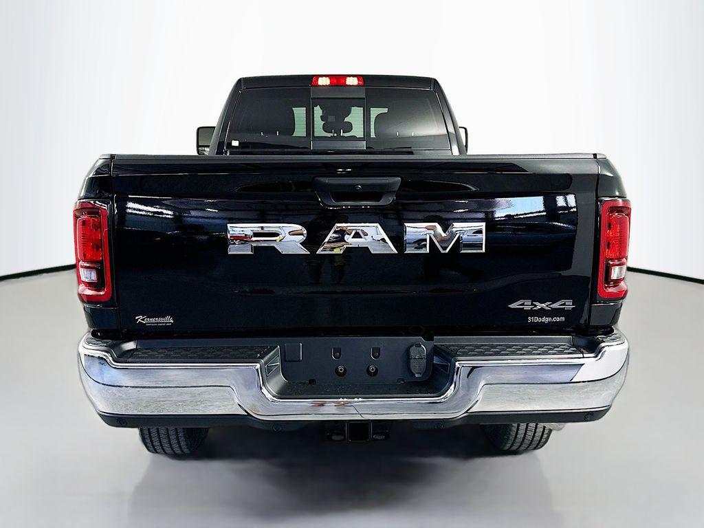 صورة 6 لـ 2026 RAM 2500 TRADESMAN CREW CAB 4X4 8' BOX