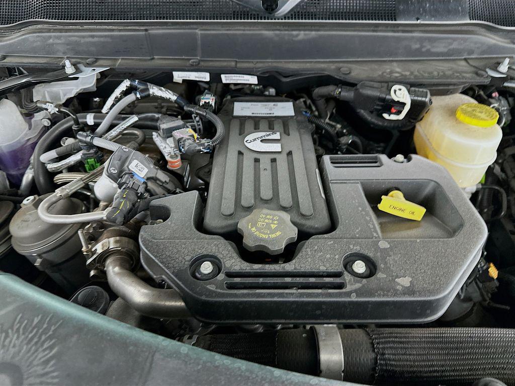 صورة مصغرة 18 لـ 2026 RAM 3500 TRADESMAN CREW CAB 4X4 8' BOX