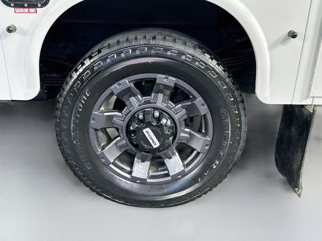 صورة مصغرة 33 لـ 2024 FORD F-350 XL