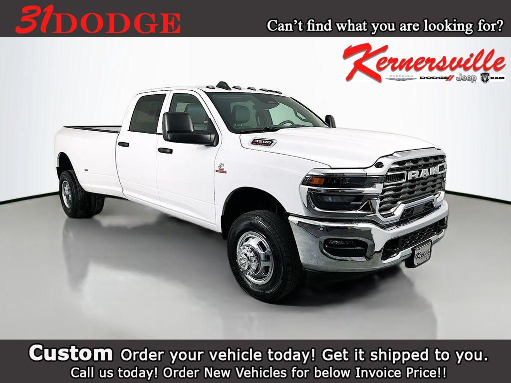 New 2026 RAM 3500 Tradesman Crew Cab 4x4 8' Box