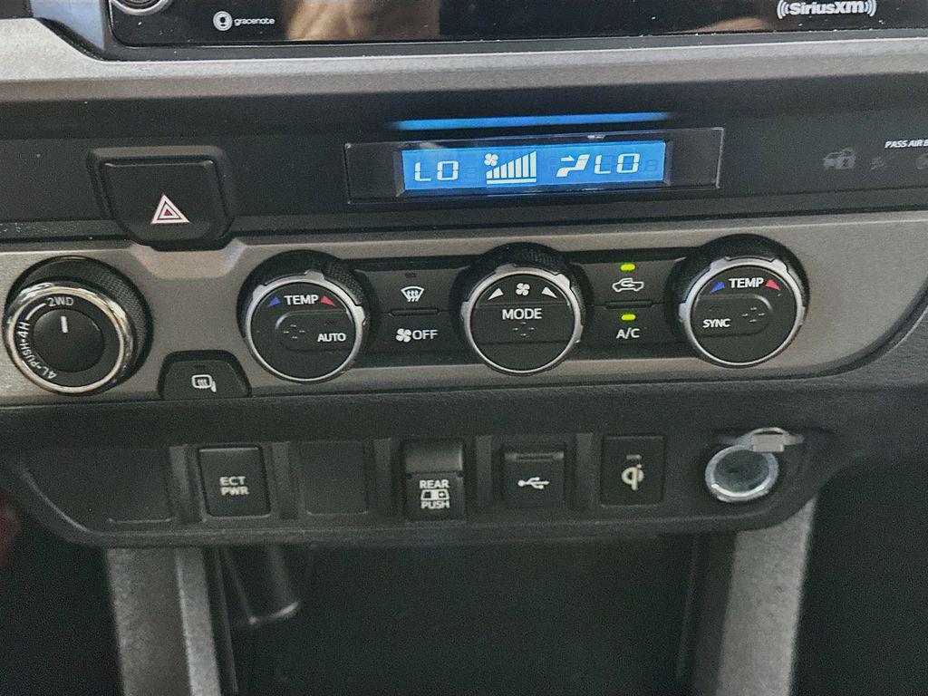 صورة مصغرة 18 لـ 2022 Toyota TACOMA TRD OFF ROAD
