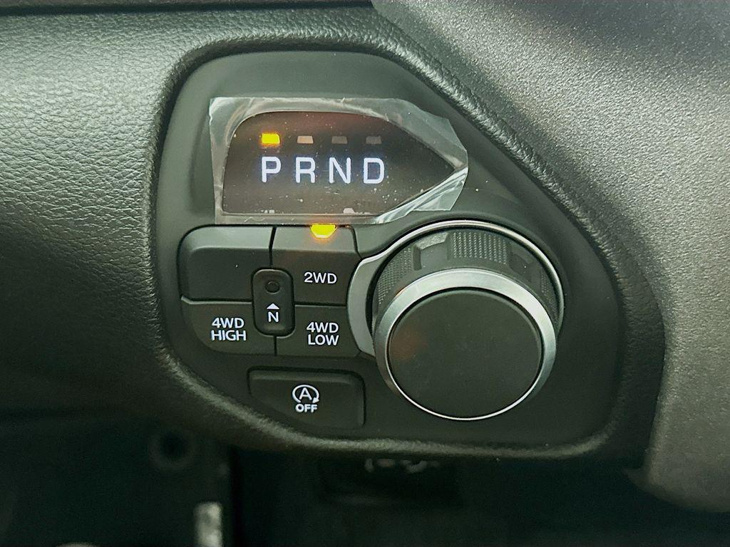 صورة مصغرة 12 لـ 2026 RAM 1500 EXPRESS
