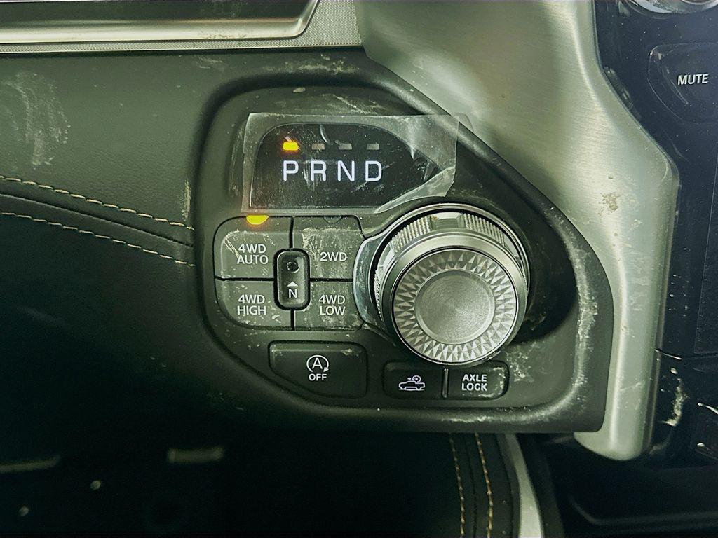 2026 RAM 1500 ST 缩略图 13