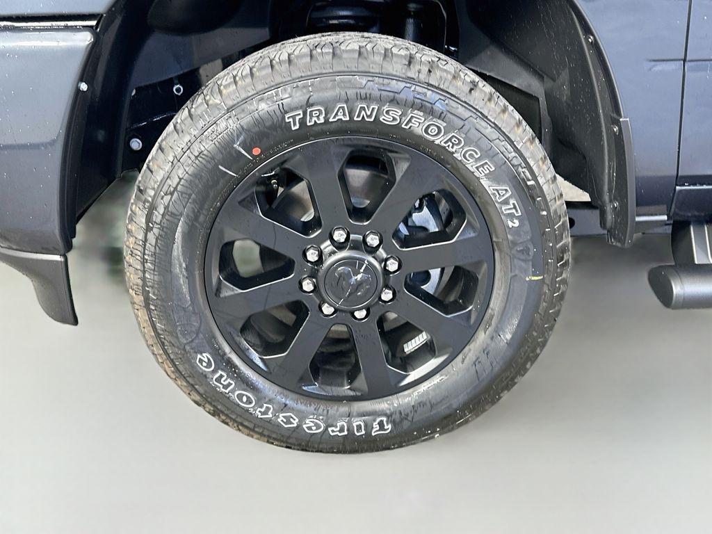 2026 RAM 3500 LARAMIE MEGA CAB 4X4 6'4' BOX — миниатюра 15