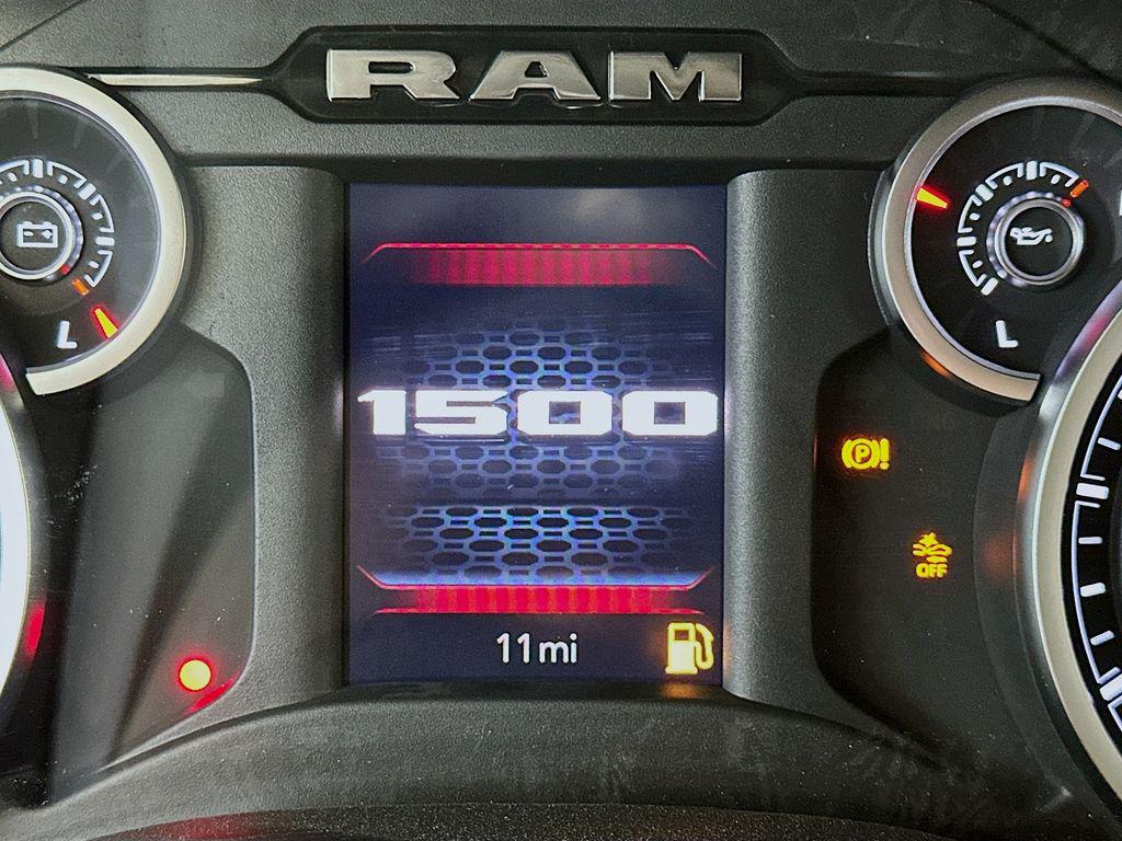 صورة مصغرة 11 لـ 2026 RAM 1500 EXPRESS