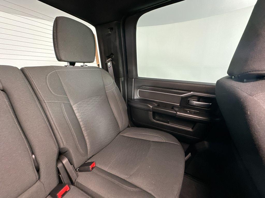 صورة مصغرة 14 لـ 2026 RAM 2500 BIG HORN CREW CAB 4X4 6'4' BOX