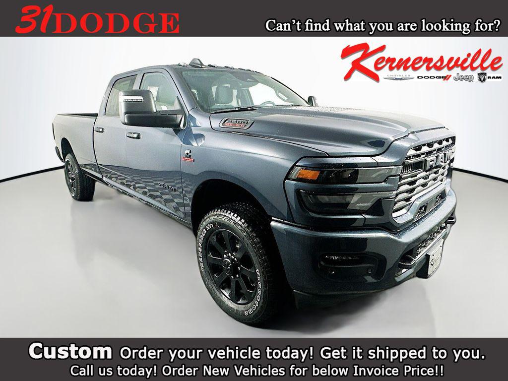 New 2025 RAM 2500 Big Horn Crew Cab 4x4 8' Box