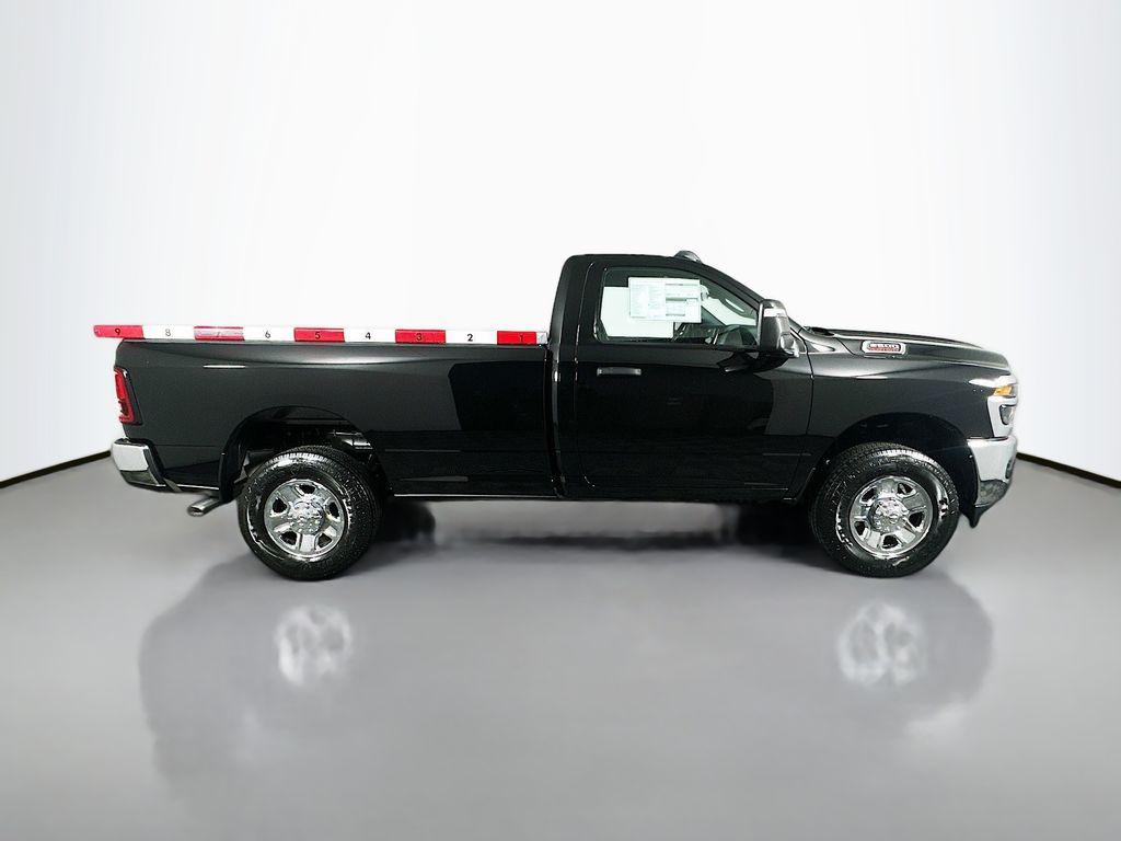 2026 RAM 2500 TRADESMAN REGULAR CAB 4X4 8' BOX — фото 8