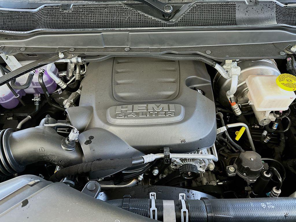 2026 RAM 2500 LARAMIE CREW CAB 4X4 6'4' BOX — миниатюра 18