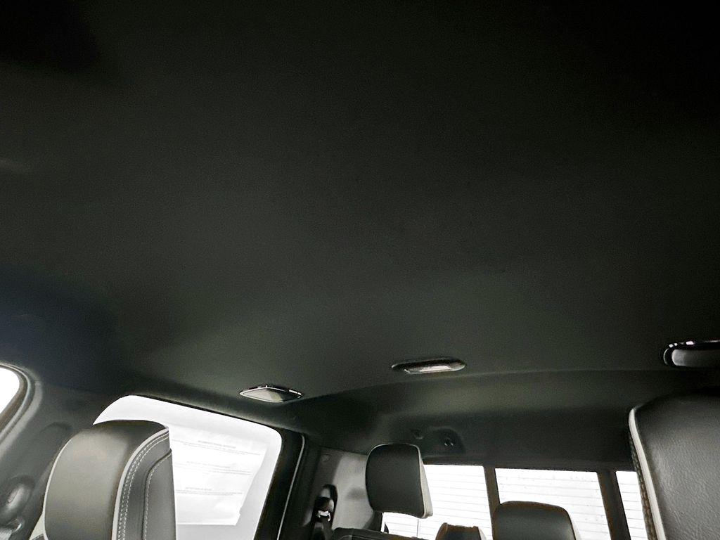 صورة مصغرة 14 لـ 2026 RAM 3500 LIMITED MEGA CAB 4X4 6'4' BOX
