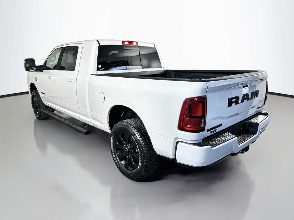 صورة 5 لـ 2026 RAM 2500 LARAMIE MEGA CAB 4X4 6'4' BOX