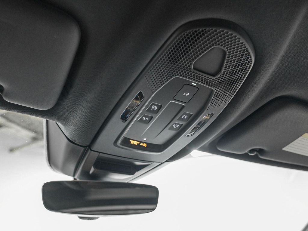 2024 Porsche CAYENNE — миниатюра 24