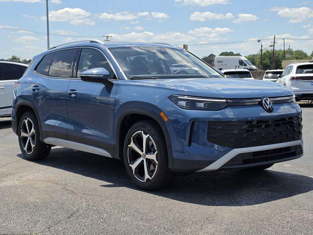 New 2026 Volkswagen Tiguan 2.0T SE
