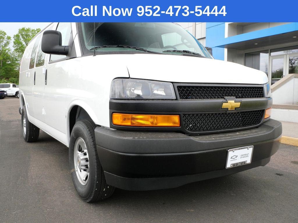New 2026 Chevrolet Express 3500 3500 Regular Wheelbase, WT, RWD