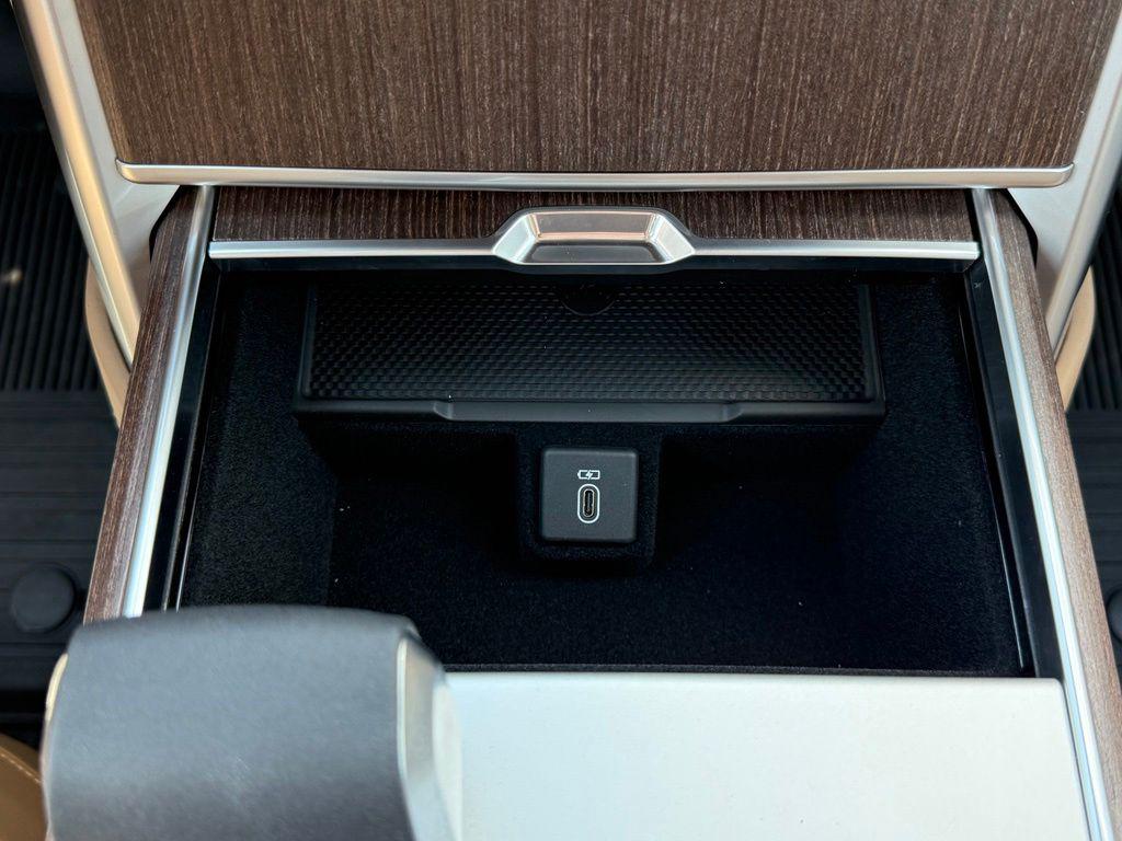 صورة مصغرة 21 لـ 2026 LAND Rover RANGE ROVER P400 SE 7 SEAT