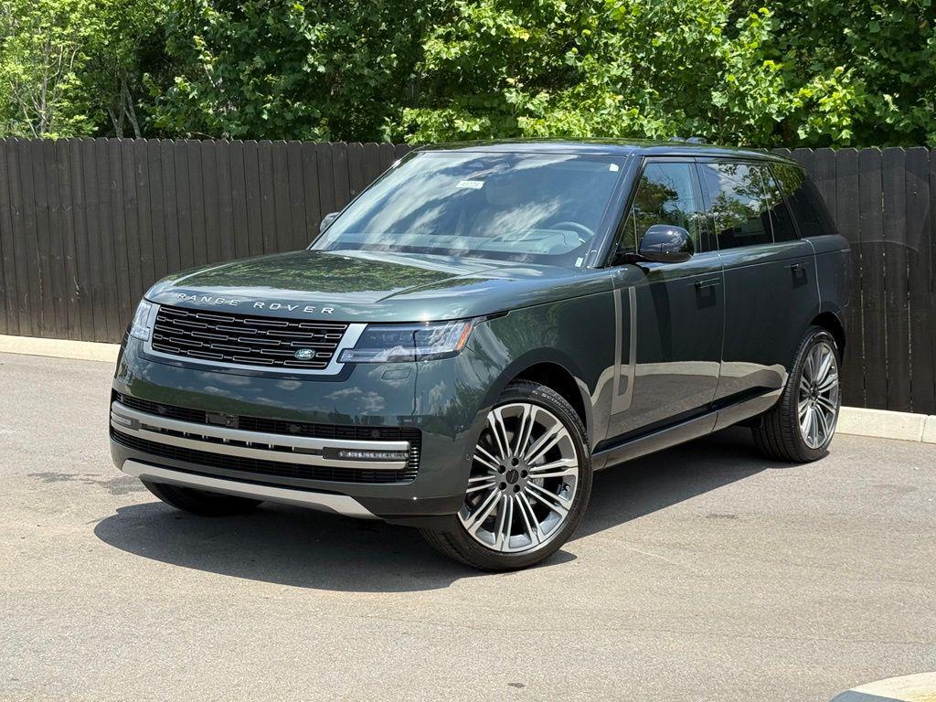 New 2026 Land Rover Range Rover P400 SE 7 Seat