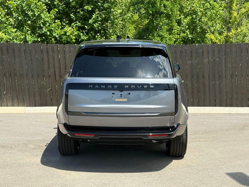 2026 LAND Rover RANGE ROVER P400 SE — фото 4