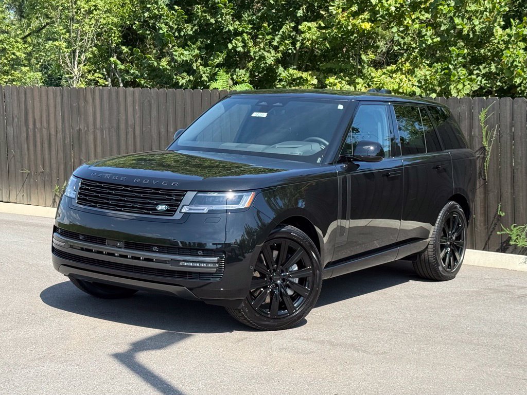 New 2026 Land Rover Range Rover SE