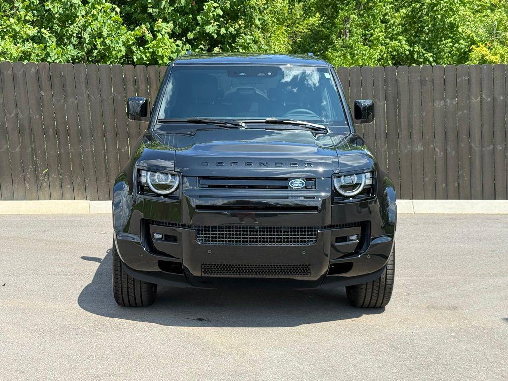 صورة 8 لـ 2026 LAND Rover DEFENDER P400 X-DYNAMIC SE
