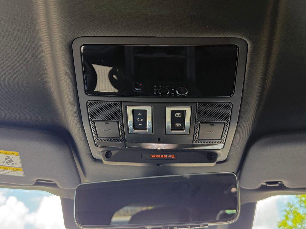 صورة مصغرة 28 لـ 2026 LAND Rover DEFENDER P400 X-DYNAMIC SE