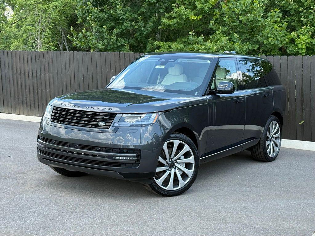 New 2026 Land Rover Range Rover SE
