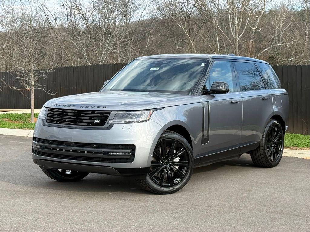 New 2026 Land Rover Range Rover P550e SE