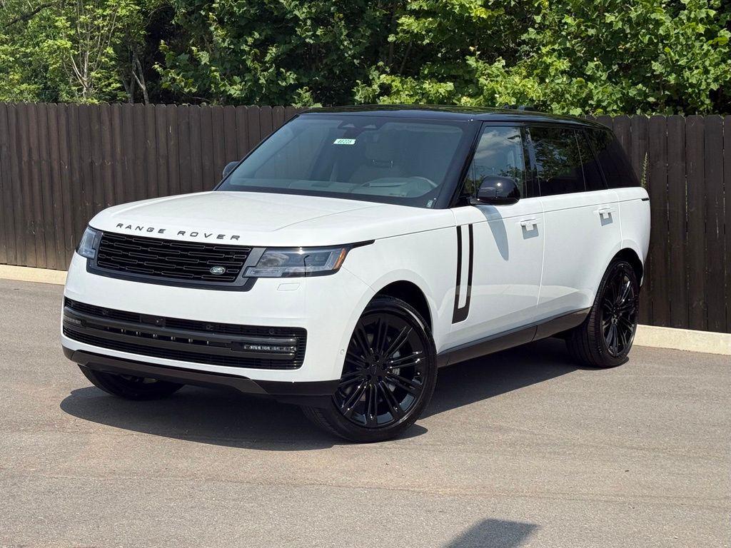 New 2026 Land Rover Range Rover P400 SE 7 Seat