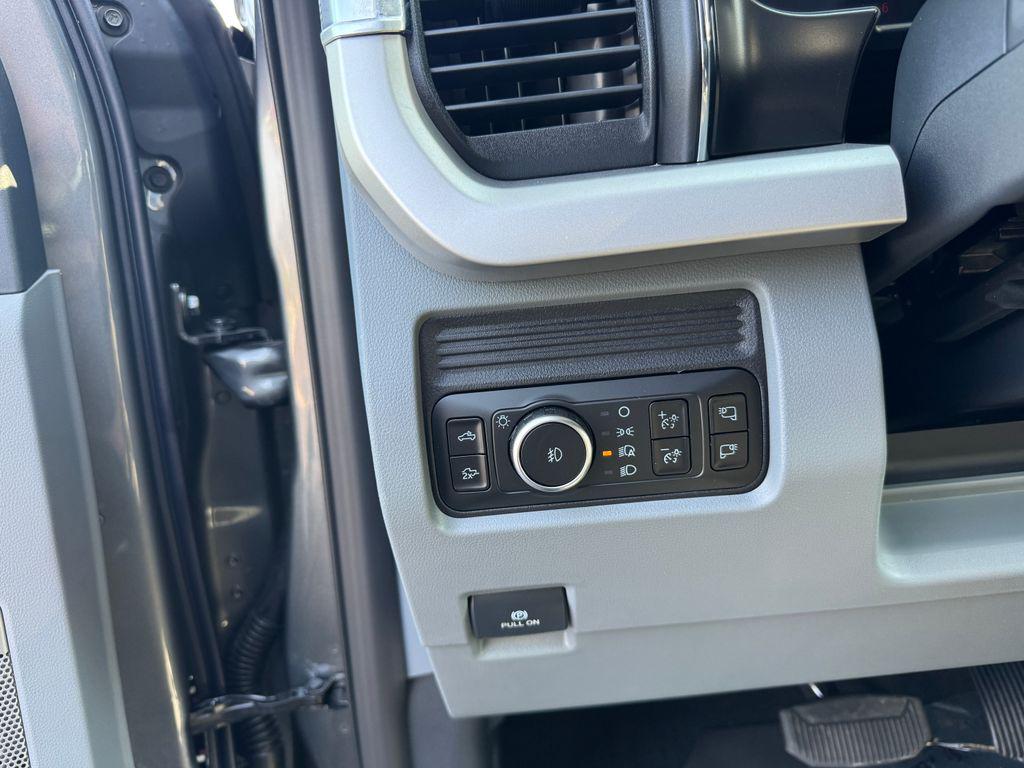 صورة مصغرة 21 لـ 2026 FORD F-250 XLT