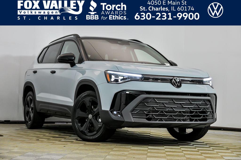 New 2026 Volkswagen Taos SE Black