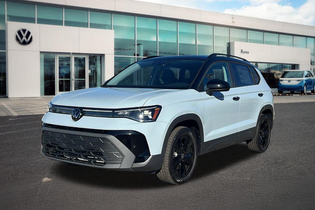 New 2026 Volkswagen Taos 1.5T SE Black