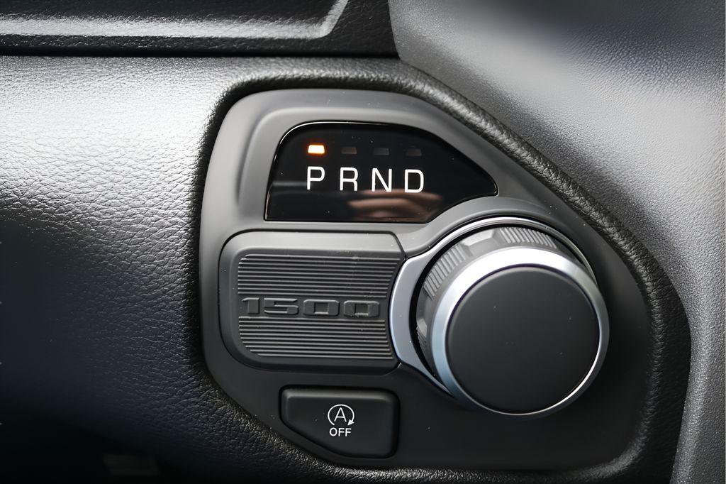 صورة مصغرة 23 لـ 2026 RAM 1500 EXPRESS