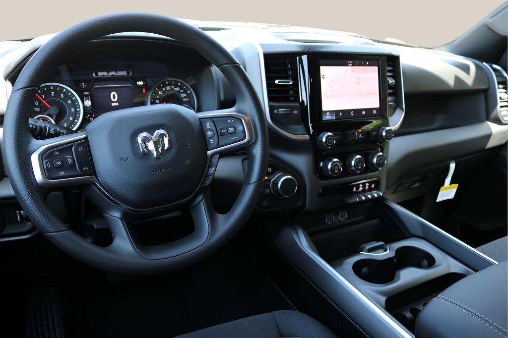 2026 RAM 1500 EXPRESS 缩略图 13