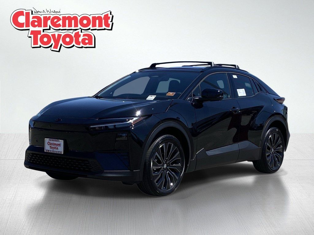 New 2026 Toyota C-HR XSE