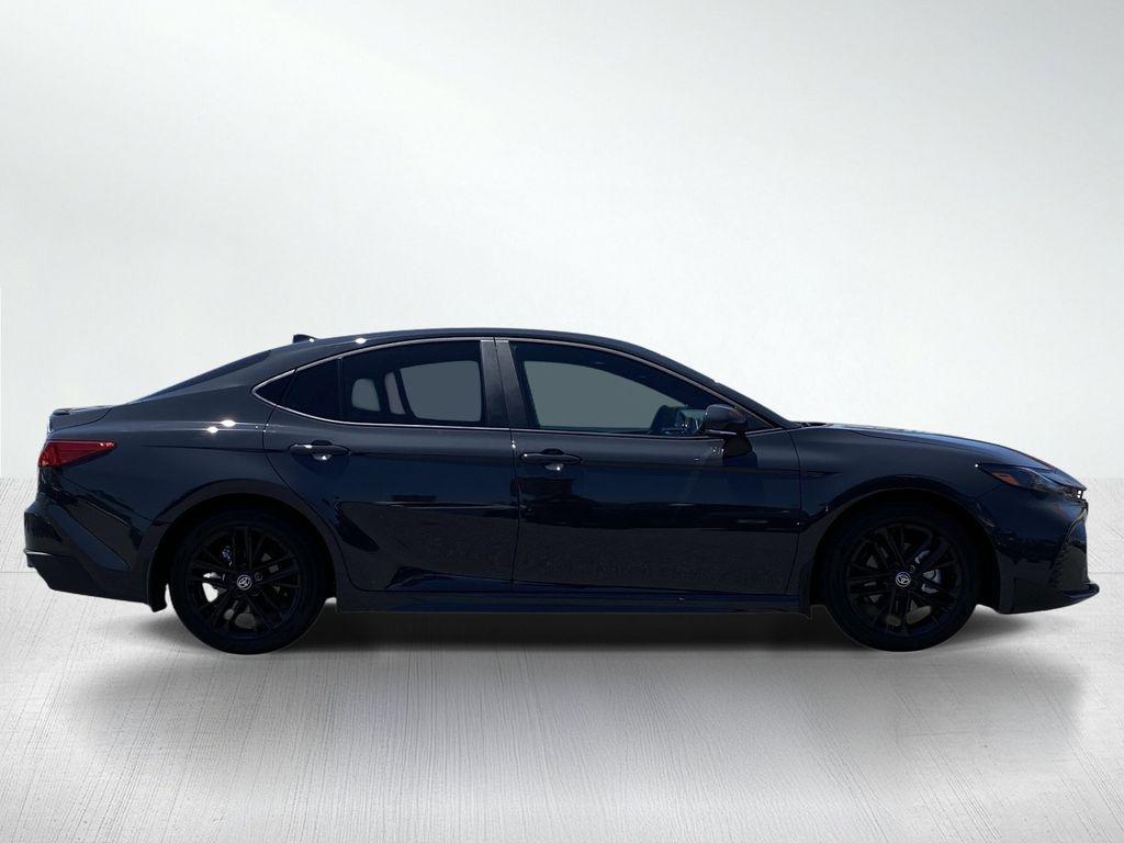 2026 Toyota CAMRY SE 照片 10