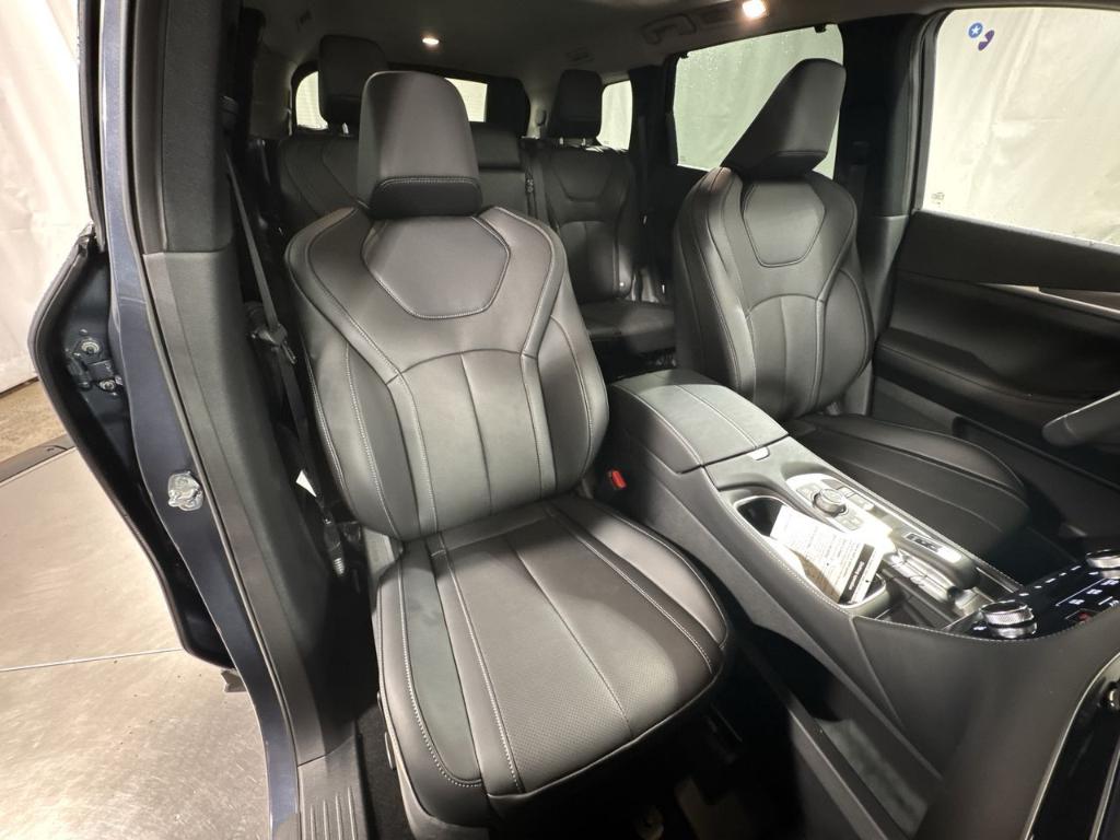 2026 Infiniti QX60 LUXE 缩略图 36