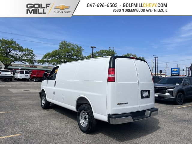New 2026 Chevrolet Express 2500 LT