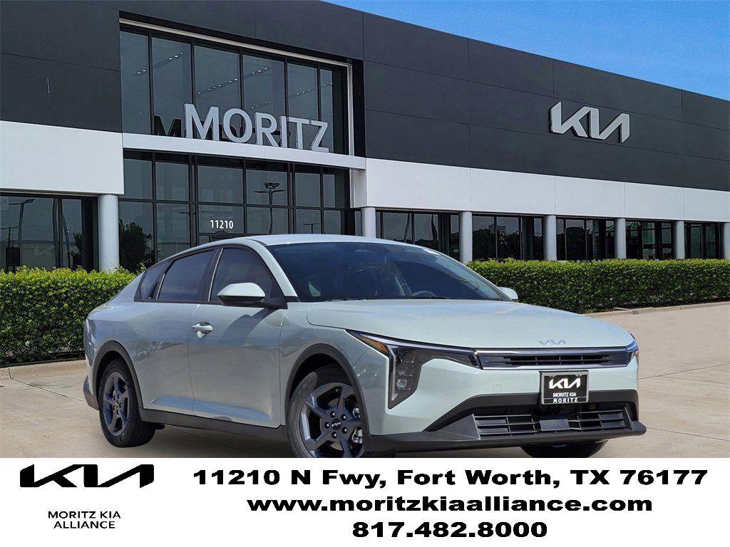 New 2026 Kia K4 LXS