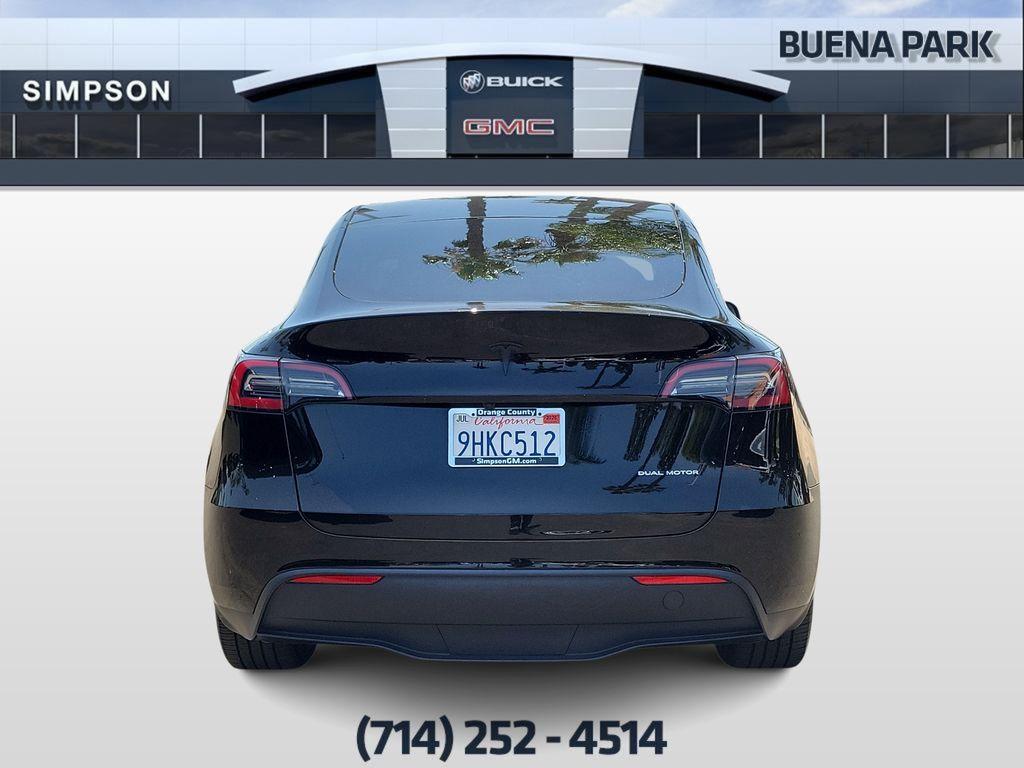 TESLA MODEL Y LONG RANGE - 7