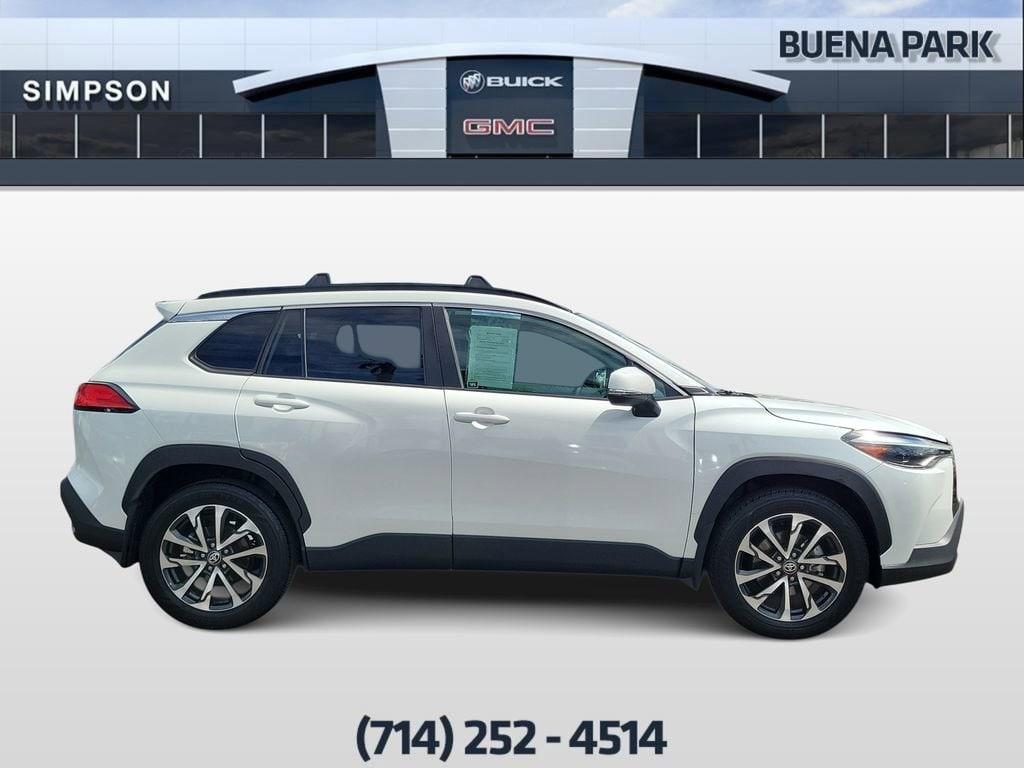 TOYOTA COROLLA CROSS - 9