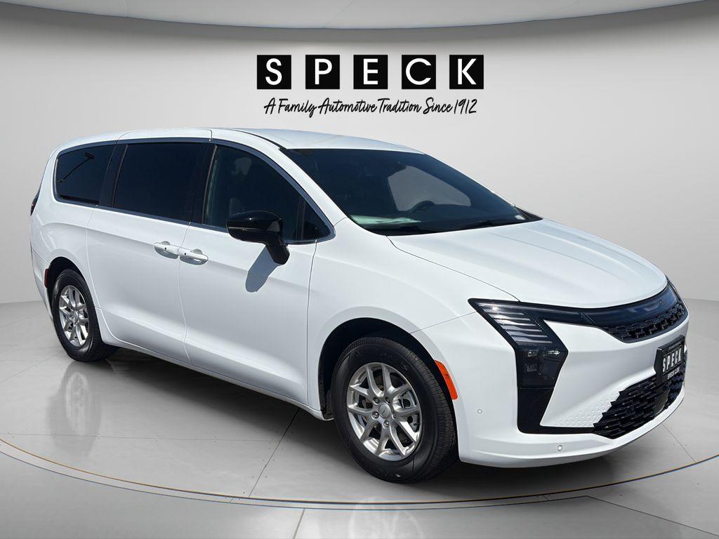 New 2027 Chrysler Pacifica SELECT