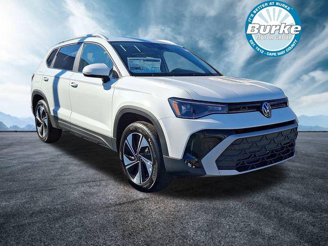 New 2026 Volkswagen Taos SE