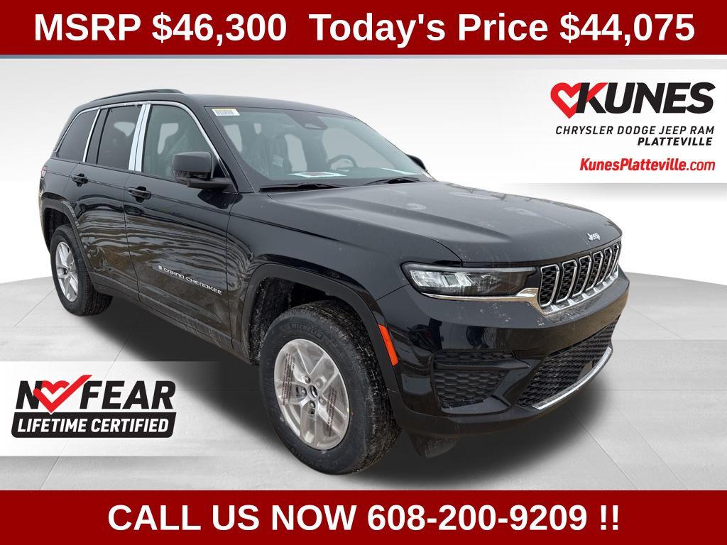 New 2026 Jeep Grand Cherokee Altitude