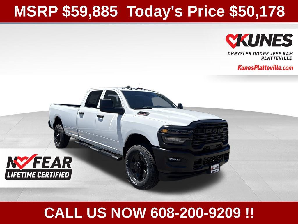 New 2026 RAM 2500 Tradesman Crew Cab 4x4 8' Box