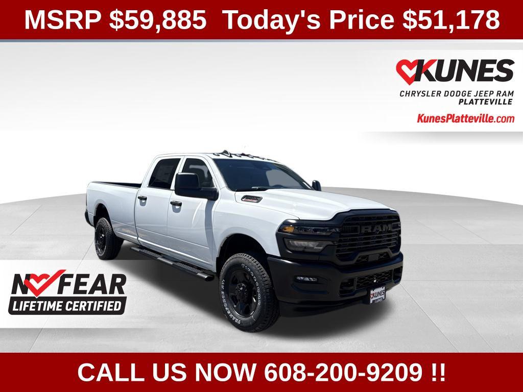 New 2026 RAM 2500 Tradesman Crew Cab 4x4 8' Box