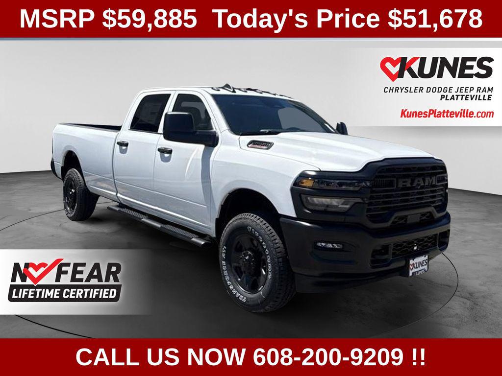 New 2026 RAM 2500 Tradesman Crew Cab 4x4 8' Box